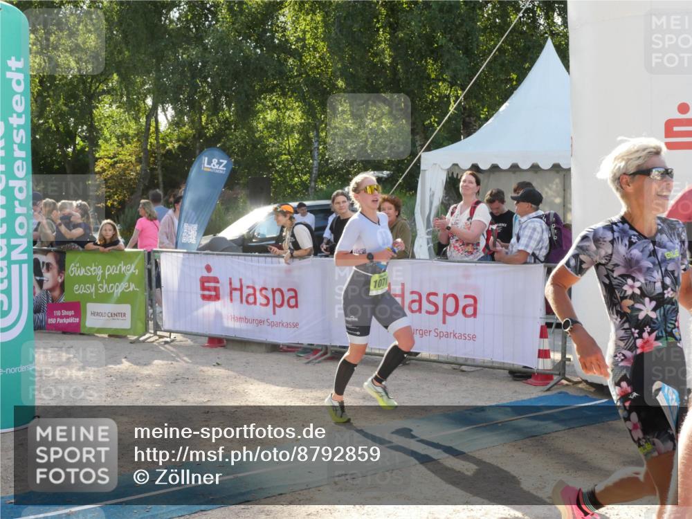07.09.2025 - 19. Norderstedt Triathlon Zöllner http://msf.ph/oto/8792859 07.09.2025 16:31:05 Ziel 477, 505, 534, 548, 1071, 1439, 1572 meine-sportfotos.de