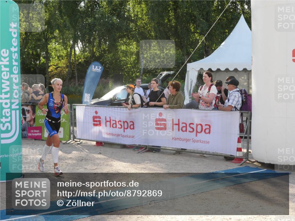 07.09.2025 - 19. Norderstedt Triathlon Zöllner http://msf.ph/oto/8792869 07.09.2025 16:31:08 Ziel 477, 505, 534, 548, 1071, 1439, 1572 meine-sportfotos.de