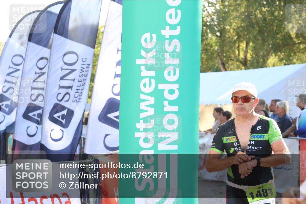 07.09.2025 - 19. Norderstedt Triathlon Zöllner http://msf.ph/oto/8792871 07.09.2025 16:38:46 Ziel 536, 917, 1481 meine-sportfotos.de