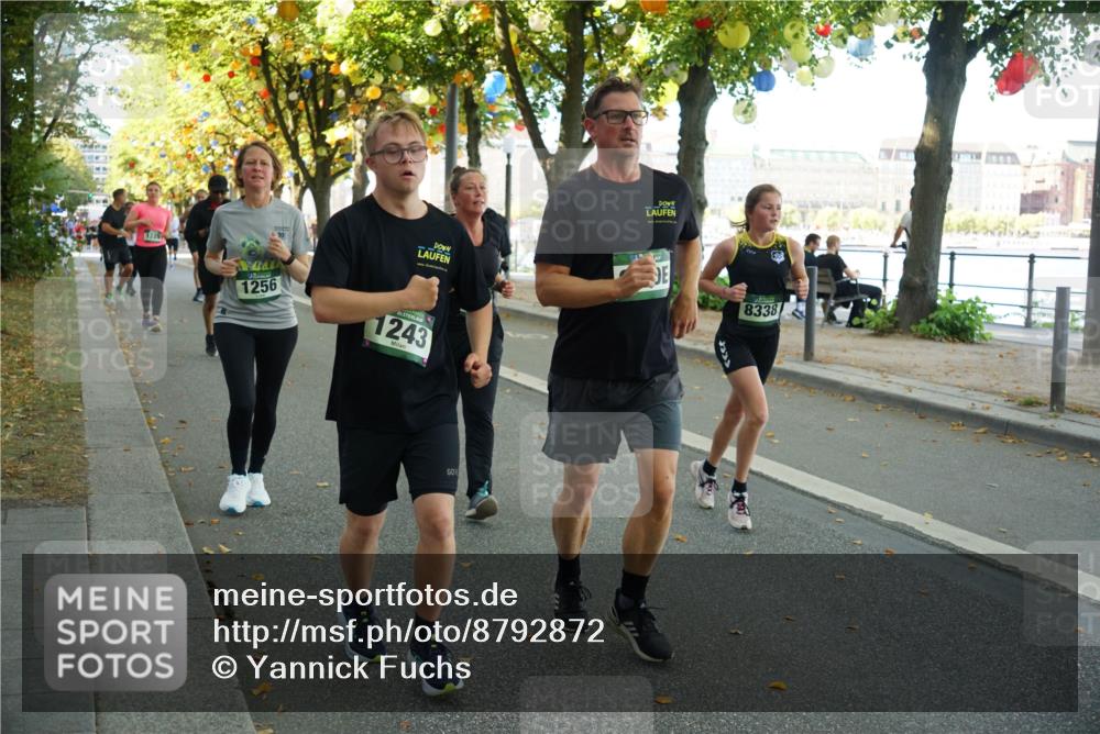 07.09.2025 - BARMER Alsterlauf Yannick Fuchs http://msf.ph/oto/8792872 07.09.2025 11:40:11 Laufen 1225, 1256, 1243, 8338 meine-sportfotos.de