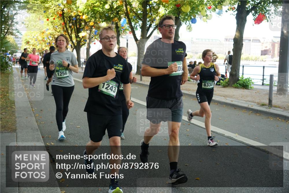 07.09.2025 - BARMER Alsterlauf Yannick Fuchs http://msf.ph/oto/8792876 07.09.2025 11:40:11 Laufen 10, 1256, 36, 1243, 8338 meine-sportfotos.de