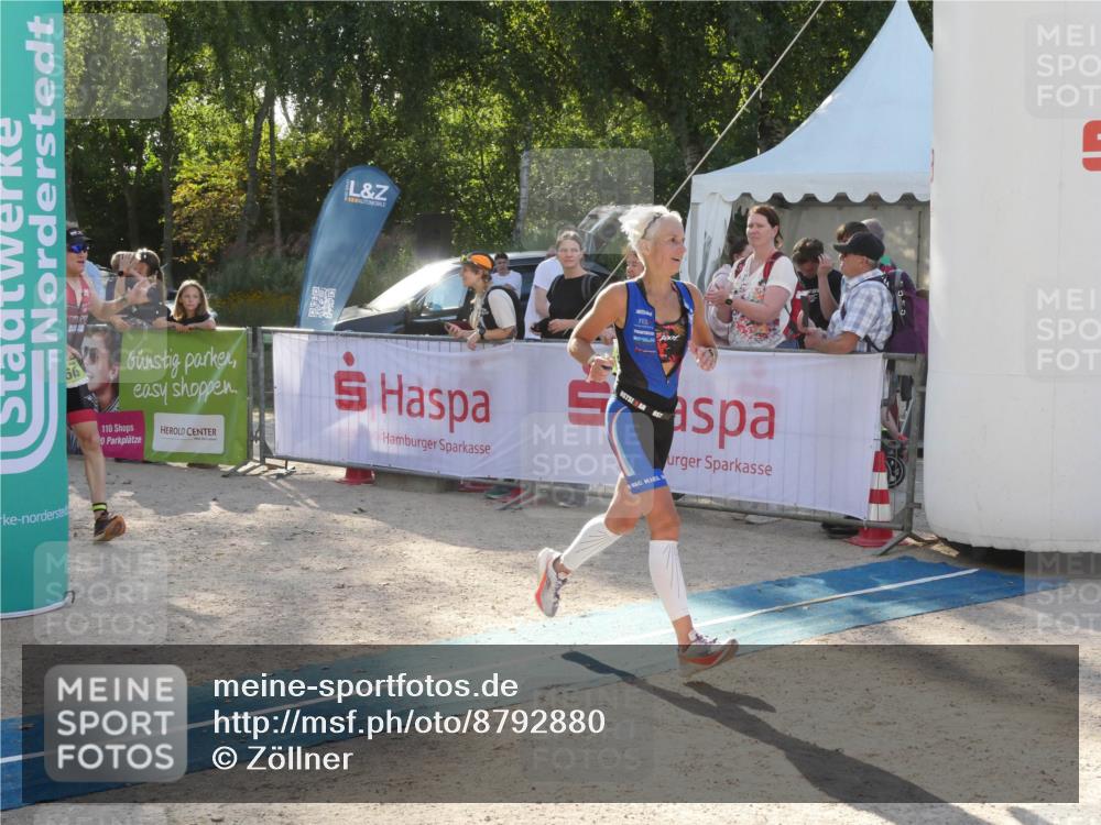 07.09.2025 - 19. Norderstedt Triathlon Zöllner http://msf.ph/oto/8792880 07.09.2025 16:31:09 Ziel 477, 505, 548, 1071, 1439, 1572 meine-sportfotos.de