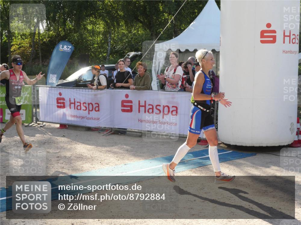 07.09.2025 - 19. Norderstedt Triathlon Zöllner http://msf.ph/oto/8792884 07.09.2025 16:31:09 Ziel 477, 505, 548, 1071, 1439, 1572 meine-sportfotos.de