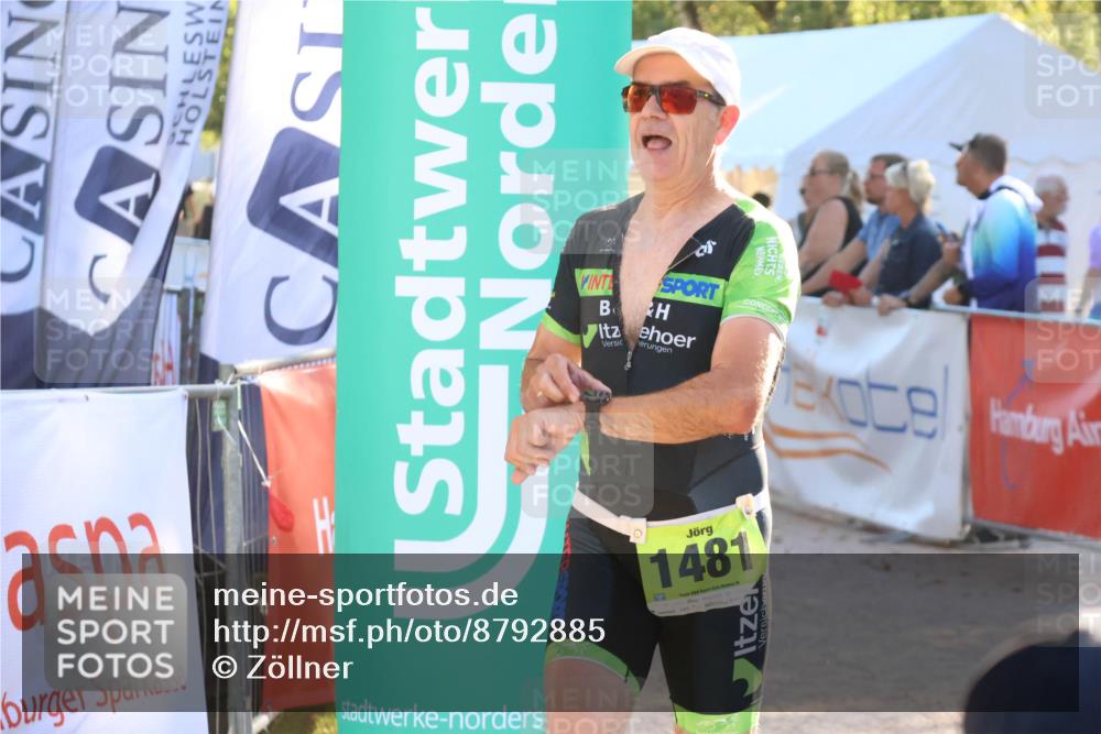07.09.2025 - 19. Norderstedt Triathlon Zöllner http://msf.ph/oto/8792885 07.09.2025 16:38:47 Ziel 536, 917, 1481 meine-sportfotos.de