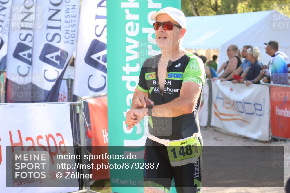 07.09.2025 - 19. Norderstedt Triathlon Zöllner http://msf.ph/oto/8792887 07.09.2025 16:38:47 Ziel 536, 917, 1481 meine-sportfotos.de
