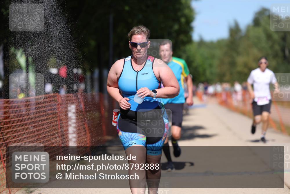 07.09.2025 - 19. Norderstedt Triathlon Michael Strokosch http://msf.ph/oto/8792888 07.09.2025 13:40:45 Laufen 310, 313, 347, 742, 755 meine-sportfotos.de