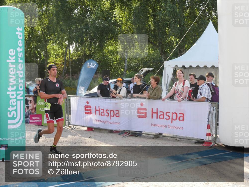 07.09.2025 - 19. Norderstedt Triathlon Zöllner http://msf.ph/oto/8792905 07.09.2025 16:31:18 Ziel 549 meine-sportfotos.de