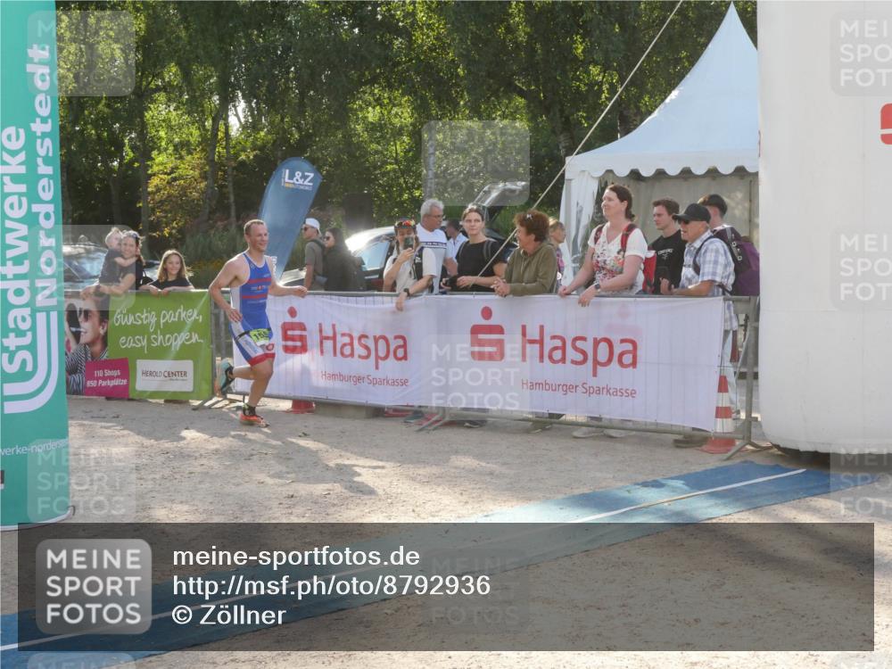 07.09.2025 - 19. Norderstedt Triathlon Zöllner http://msf.ph/oto/8792936 07.09.2025 16:31:26 Ziel 480, 525, 1594 meine-sportfotos.de