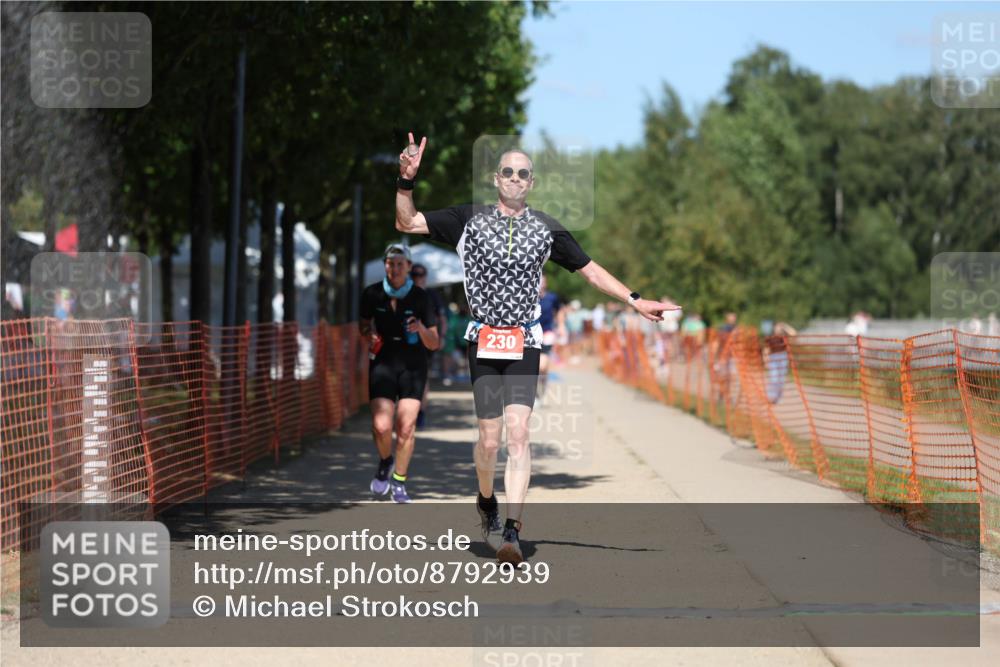 07.09.2025 - 19. Norderstedt Triathlon Michael Strokosch http://msf.ph/oto/8792939 07.09.2025 13:40:54 Laufen 183, 230 meine-sportfotos.de