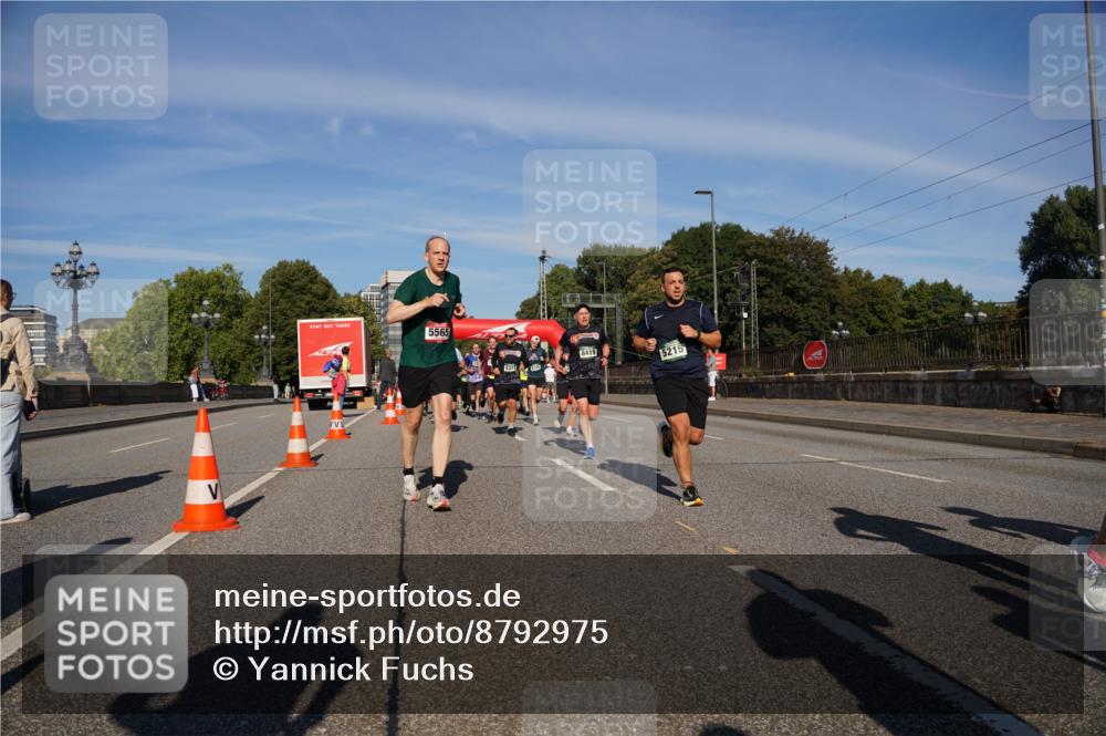 07.09.2025 - BARMER Alsterlauf Yannick Fuchs http://msf.ph/oto/8792975 07.09.2025 09:42:58 Laufen 5565, 8419, 5215 meine-sportfotos.de