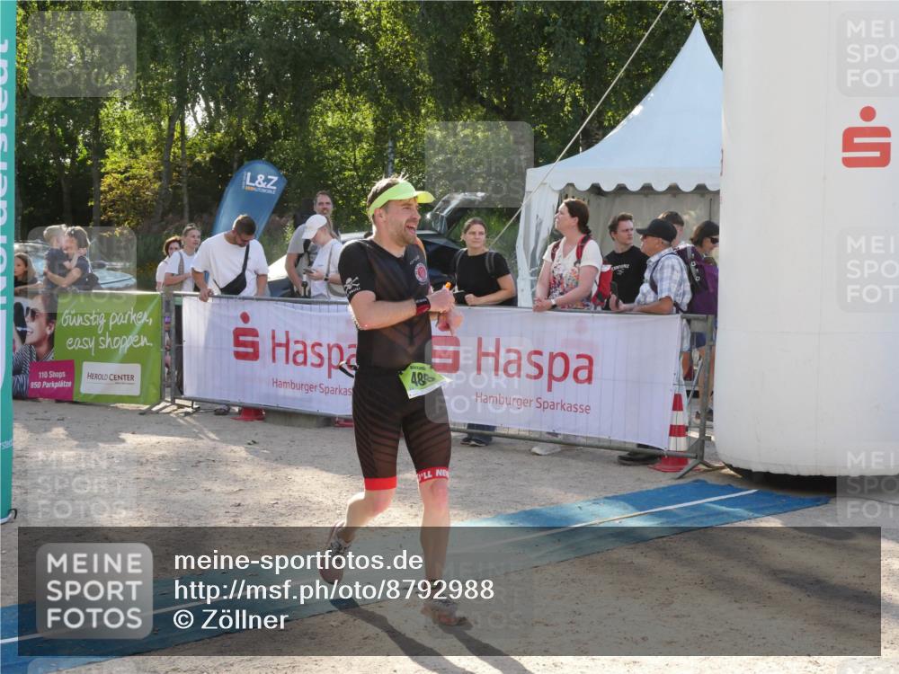 07.09.2025 - 19. Norderstedt Triathlon Zöllner http://msf.ph/oto/8792988 07.09.2025 16:31:49 Ziel 485 meine-sportfotos.de