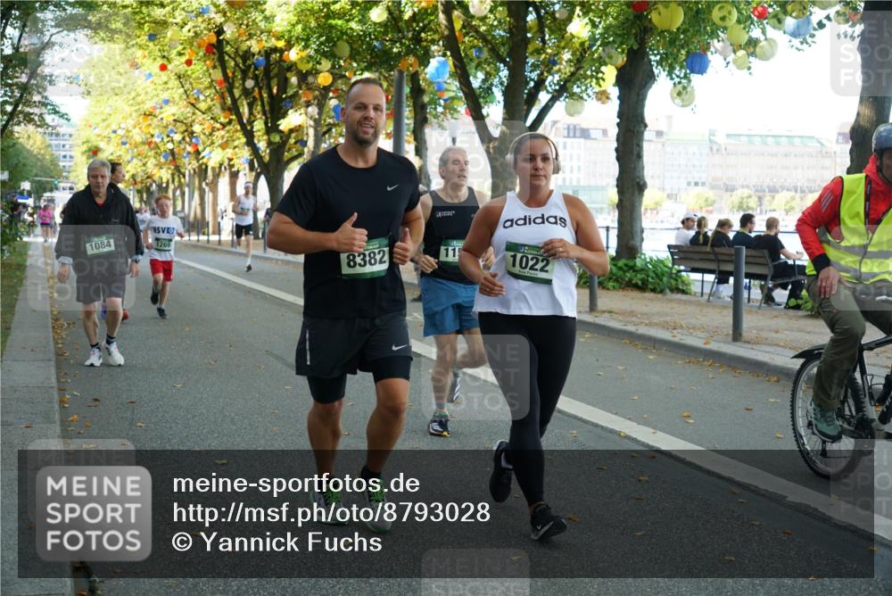 07.09.2025 - BARMER Alsterlauf Yannick Fuchs http://msf.ph/oto/8793028 07.09.2025 11:40:19 Laufen 1084, 1269, 8382, 11, 1022 meine-sportfotos.de