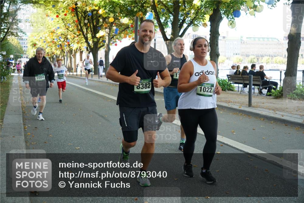 07.09.2025 - BARMER Alsterlauf Yannick Fuchs http://msf.ph/oto/8793040 07.09.2025 11:40:20 Laufen 1084, 1269, 8382, 1022, 844 meine-sportfotos.de