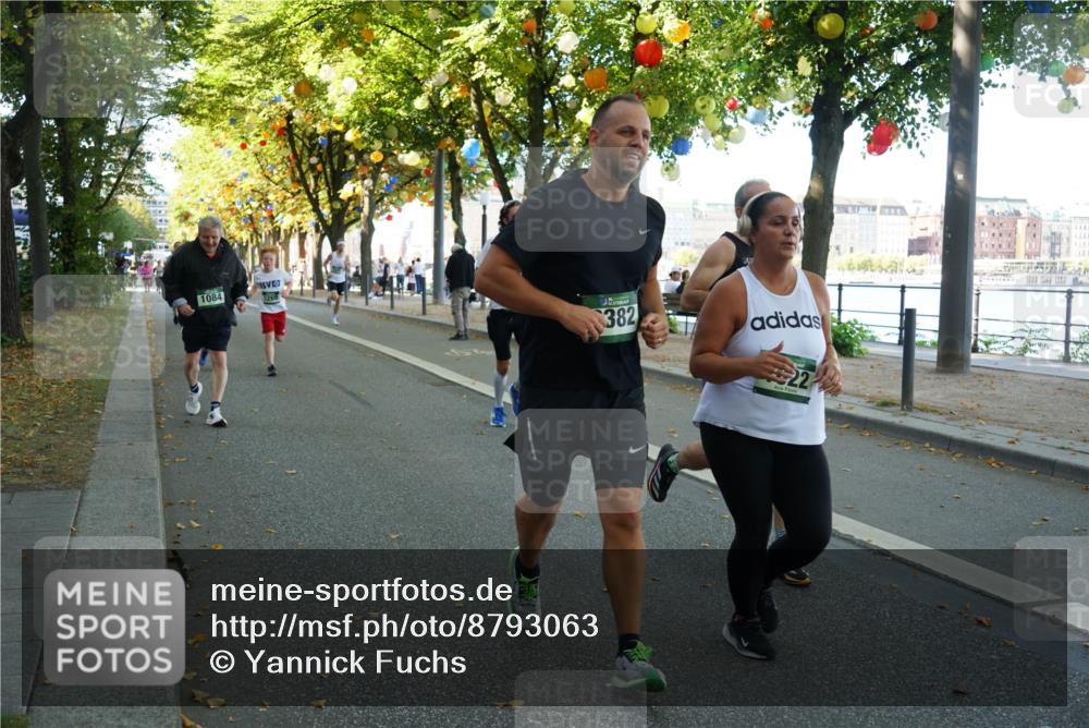 07.09.2025 - BARMER Alsterlauf Yannick Fuchs http://msf.ph/oto/8793063 07.09.2025 11:40:20 Laufen 1084, 382, 22 meine-sportfotos.de