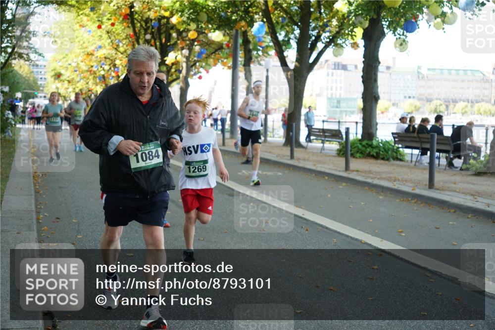 07.09.2025 - BARMER Alsterlauf Yannick Fuchs http://msf.ph/oto/8793101 07.09.2025 11:40:22 Laufen 1084, 1269 meine-sportfotos.de