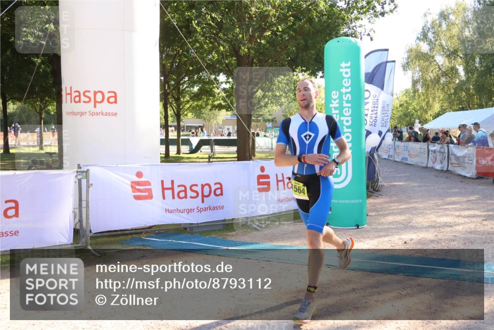 07.09.2025 - 19. Norderstedt Triathlon Zöllner http://msf.ph/oto/8793112 07.09.2025 16:39:40 Ziel 1067, 1564 meine-sportfotos.de