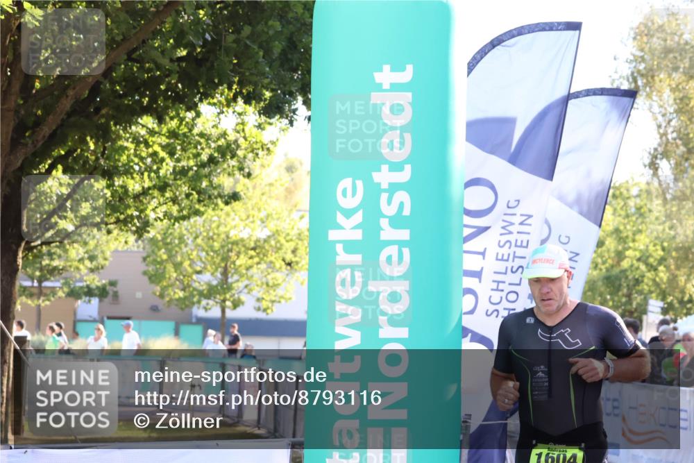 07.09.2025 - 19. Norderstedt Triathlon Zöllner http://msf.ph/oto/8793116 07.09.2025 16:39:59 Ziel 1604 meine-sportfotos.de