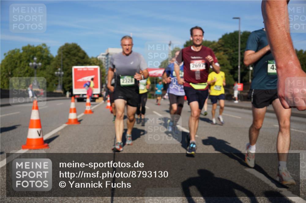 07.09.2025 - BARMER Alsterlauf Yannick Fuchs http://msf.ph/oto/8793130 07.09.2025 09:43:02 Laufen  meine-sportfotos.de