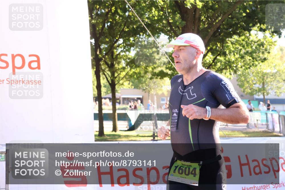 07.09.2025 - 19. Norderstedt Triathlon Zöllner http://msf.ph/oto/8793141 07.09.2025 16:40:00 Ziel 1604 meine-sportfotos.de