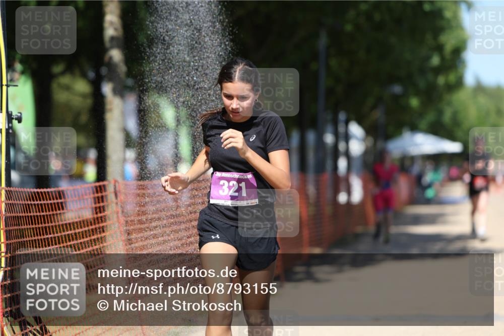 07.09.2025 - 19. Norderstedt Triathlon Michael Strokosch http://msf.ph/oto/8793155 07.09.2025 13:41:49 Laufen 242, 321, 842 meine-sportfotos.de
