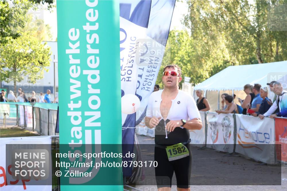 07.09.2025 - 19. Norderstedt Triathlon Zöllner http://msf.ph/oto/8793170 07.09.2025 16:40:09 Ziel 1582 meine-sportfotos.de