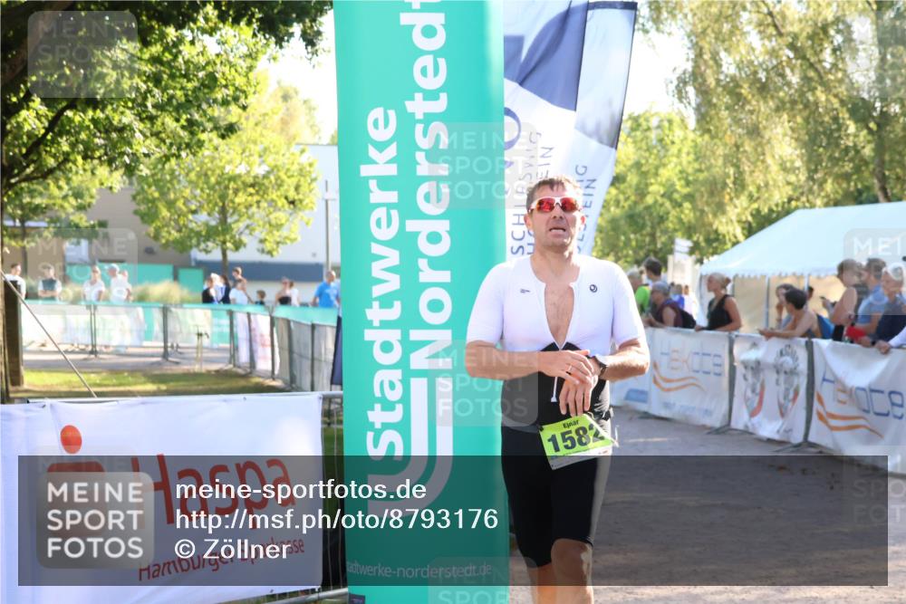 07.09.2025 - 19. Norderstedt Triathlon Zöllner http://msf.ph/oto/8793176 07.09.2025 16:40:10 Ziel 1582 meine-sportfotos.de