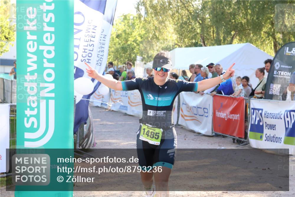 07.09.2025 - 19. Norderstedt Triathlon Zöllner http://msf.ph/oto/8793236 07.09.2025 16:40:15 Ziel 1485, 1582 meine-sportfotos.de