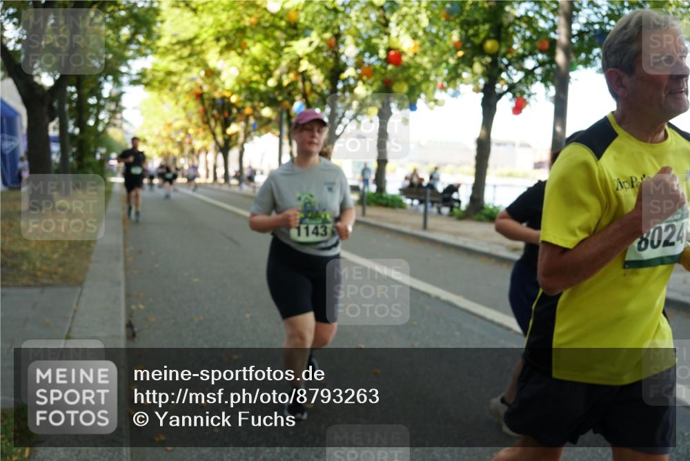 07.09.2025 - BARMER Alsterlauf Yannick Fuchs http://msf.ph/oto/8793263 07.09.2025 11:40:34 Laufen 1143, 8024 meine-sportfotos.de