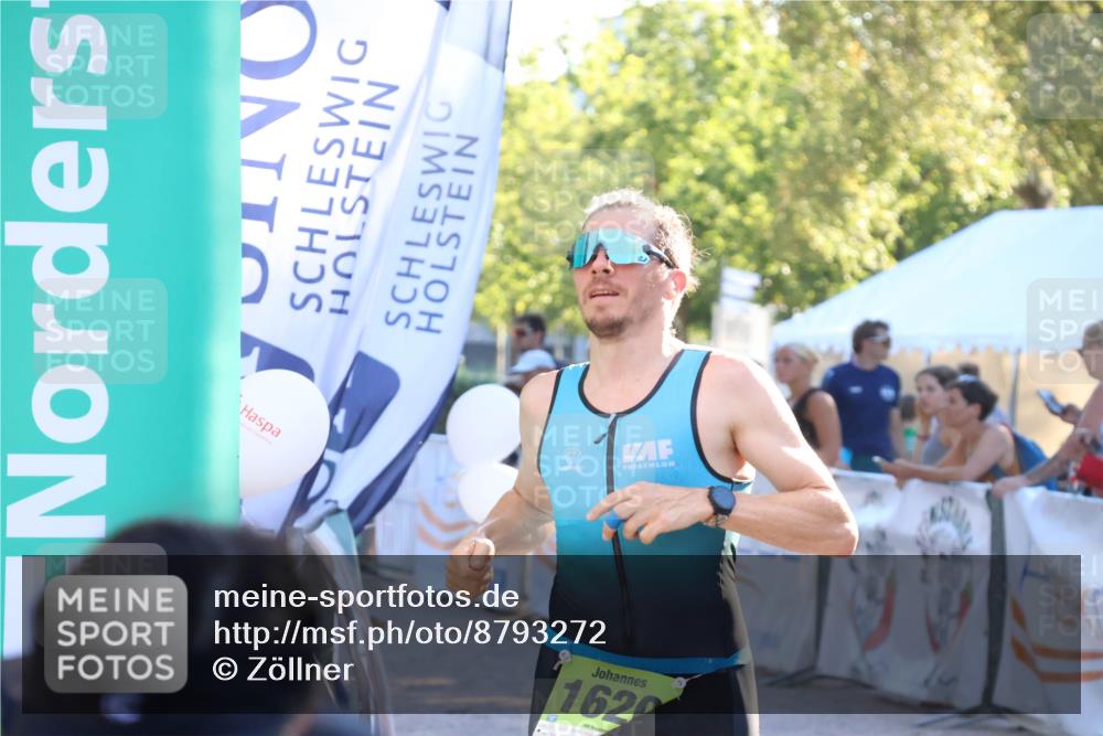 07.09.2025 - 19. Norderstedt Triathlon Zöllner http://msf.ph/oto/8793272 07.09.2025 16:40:22 Ziel 1485, 1620 meine-sportfotos.de