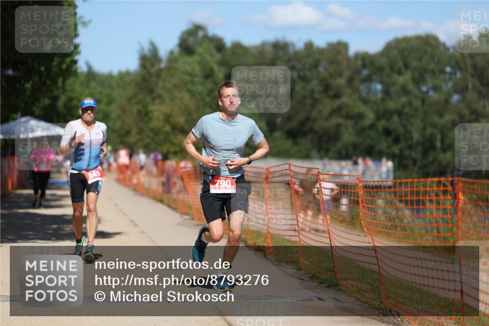 07.09.2025 - 19. Norderstedt Triathlon Michael Strokosch http://msf.ph/oto/8793276 07.09.2025 13:42:35 Laufen 241, 790 meine-sportfotos.de