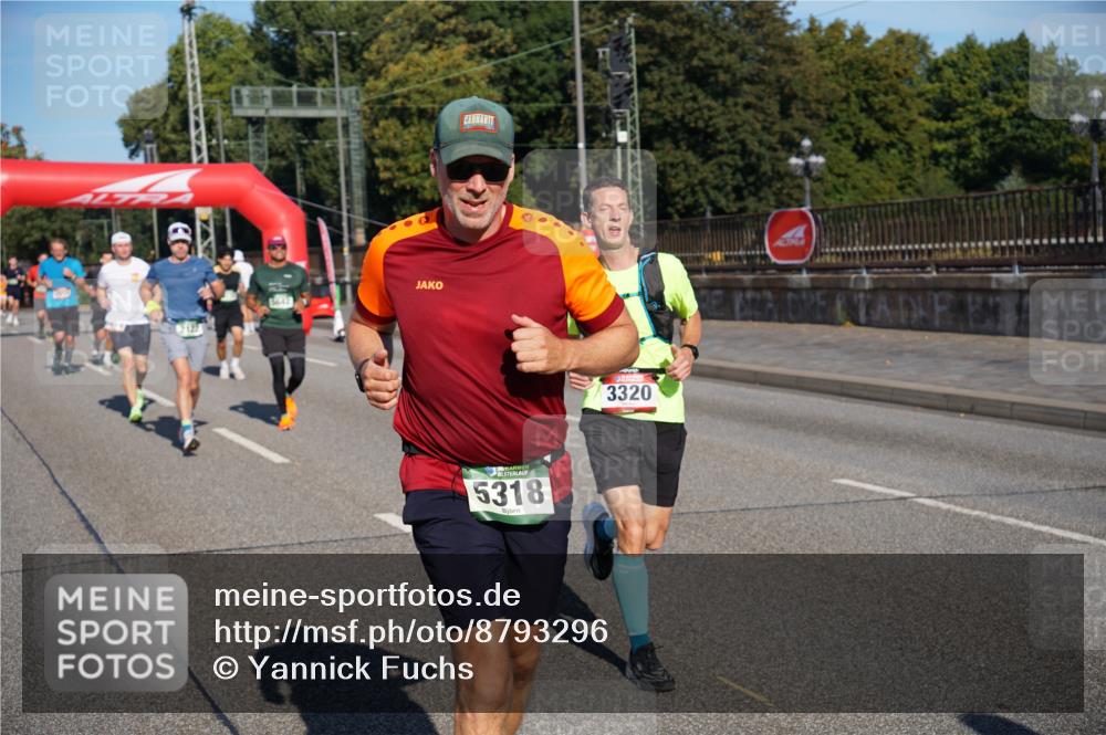 07.09.2025 - BARMER Alsterlauf Yannick Fuchs http://msf.ph/oto/8793296 07.09.2025 09:43:08 Laufen 36, 5318, 3320 meine-sportfotos.de