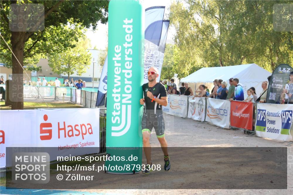 07.09.2025 - 19. Norderstedt Triathlon Zöllner http://msf.ph/oto/8793308 07.09.2025 16:40:38 Ziel 1553 meine-sportfotos.de