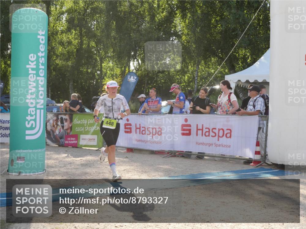 07.09.2025 - 19. Norderstedt Triathlon Zöllner http://msf.ph/oto/8793327 07.09.2025 16:35:30 Ziel 448, 1570 meine-sportfotos.de