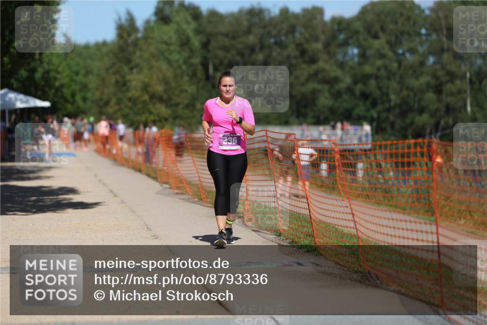 07.09.2025 - 19. Norderstedt Triathlon Michael Strokosch http://msf.ph/oto/8793336 07.09.2025 13:42:43 Laufen 336 meine-sportfotos.de
