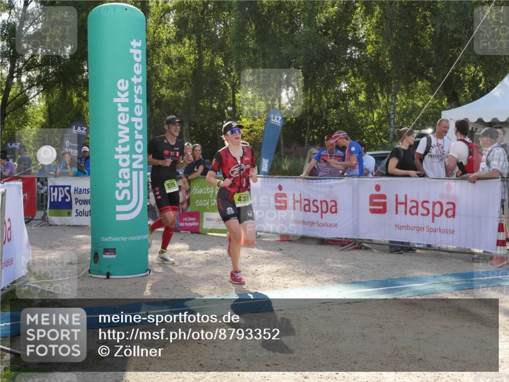 07.09.2025 - 19. Norderstedt Triathlon Zöllner http://msf.ph/oto/8793352 07.09.2025 16:35:48 Ziel 439, 526, 1600 meine-sportfotos.de