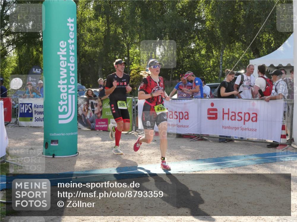07.09.2025 - 19. Norderstedt Triathlon Zöllner http://msf.ph/oto/8793359 07.09.2025 16:35:48 Ziel 439, 526, 1600 meine-sportfotos.de