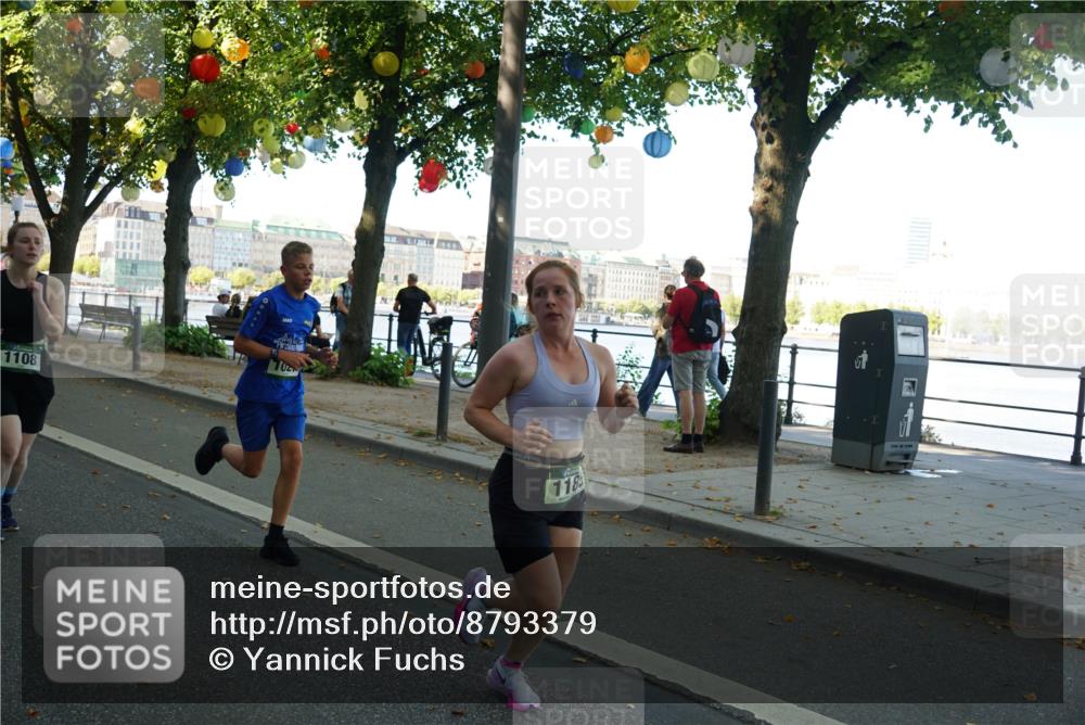 07.09.2025 - BARMER Alsterlauf Yannick Fuchs http://msf.ph/oto/8793379 07.09.2025 11:40:42 Laufen 1108, 118 meine-sportfotos.de