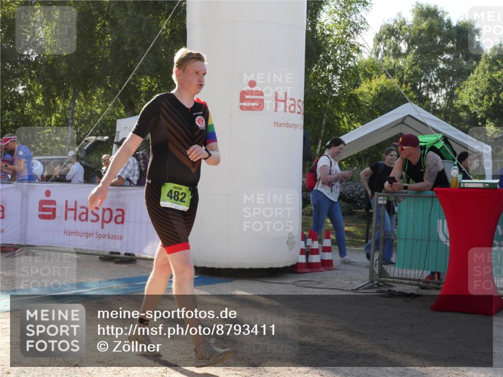07.09.2025 - 19. Norderstedt Triathlon Zöllner http://msf.ph/oto/8793411 07.09.2025 16:36:28 Ziel 482, 1085 meine-sportfotos.de