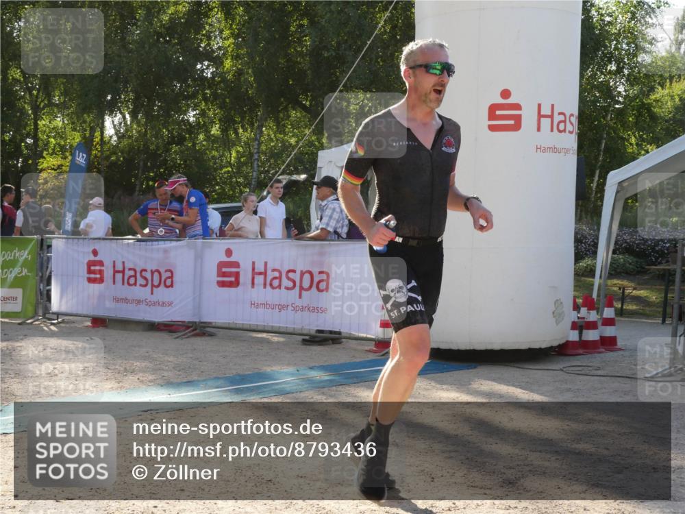 07.09.2025 - 19. Norderstedt Triathlon Zöllner http://msf.ph/oto/8793436 07.09.2025 16:36:47 Ziel 483 meine-sportfotos.de
