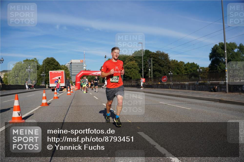 07.09.2025 - BARMER Alsterlauf Yannick Fuchs http://msf.ph/oto/8793451 07.09.2025 09:43:17 Laufen 3158 meine-sportfotos.de