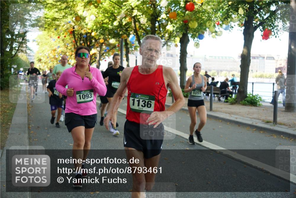 07.09.2025 - BARMER Alsterlauf Yannick Fuchs http://msf.ph/oto/8793461 07.09.2025 11:40:47 Laufen 1093, 1136, 1051 meine-sportfotos.de