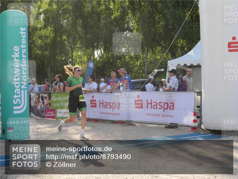 07.09.2025 - 19. Norderstedt Triathlon Zöllner http://msf.ph/oto/8793490 07.09.2025 16:37:14 Ziel 530, 1495 meine-sportfotos.de