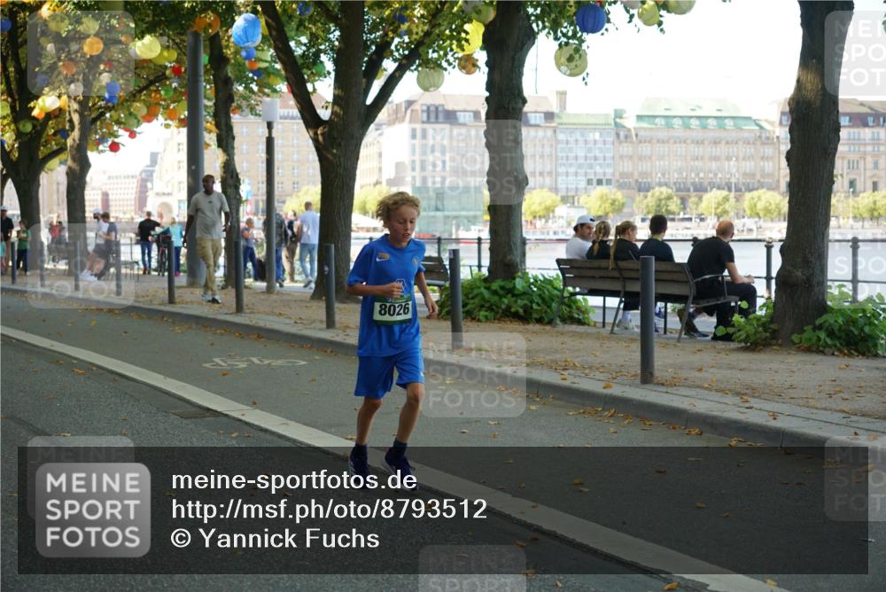 07.09.2025 - BARMER Alsterlauf Yannick Fuchs http://msf.ph/oto/8793512 07.09.2025 11:41:07 Laufen 8026 meine-sportfotos.de