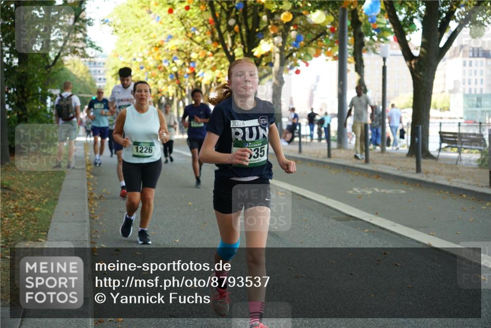 07.09.2025 - BARMER Alsterlauf Yannick Fuchs http://msf.ph/oto/8793537 07.09.2025 11:41:08 Laufen 1226, 2024, 36, 35 meine-sportfotos.de