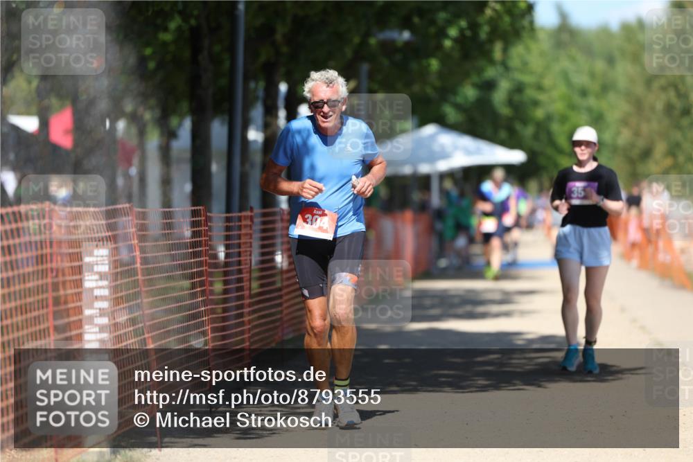07.09.2025 - 19. Norderstedt Triathlon Michael Strokosch http://msf.ph/oto/8793555 07.09.2025 13:44:10 Laufen 304, 354 meine-sportfotos.de