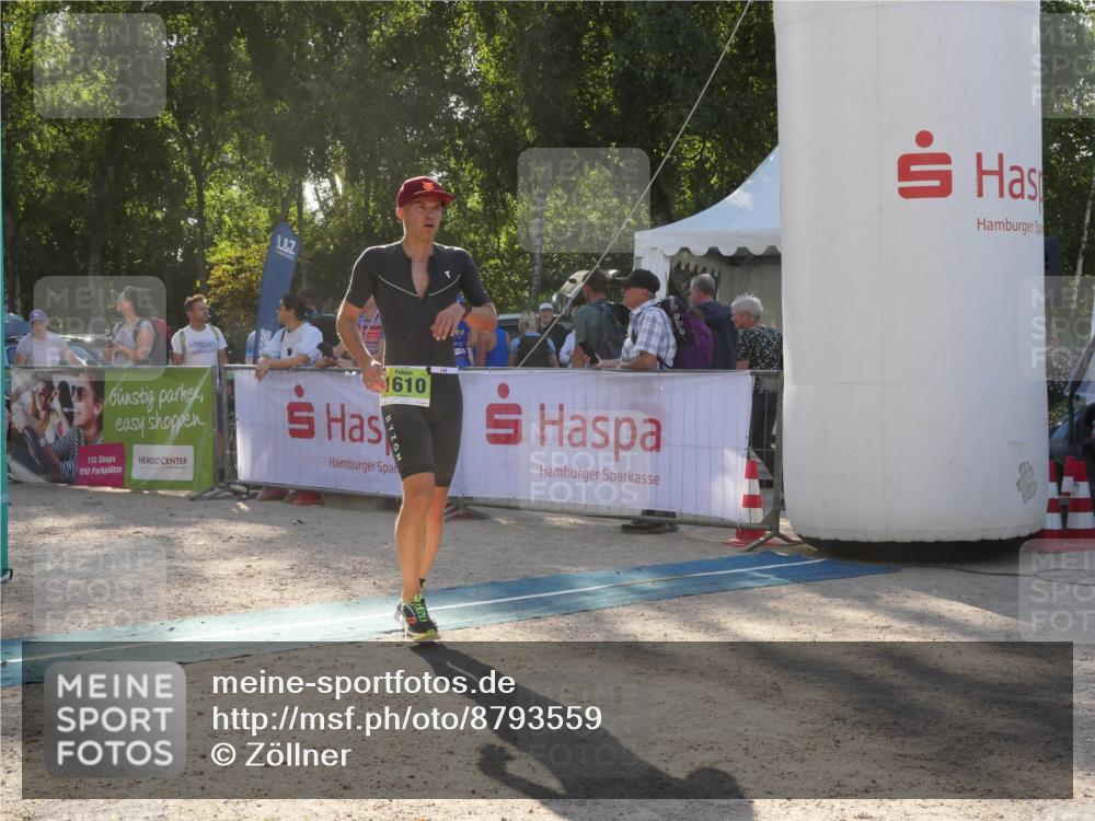 07.09.2025 - 19. Norderstedt Triathlon Zöllner http://msf.ph/oto/8793559 07.09.2025 16:37:39 Ziel 1051, 1610 meine-sportfotos.de