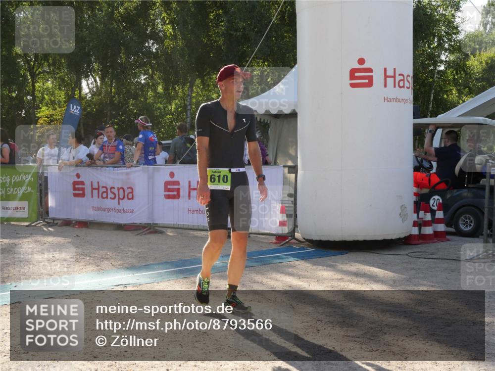 07.09.2025 - 19. Norderstedt Triathlon Zöllner http://msf.ph/oto/8793566 07.09.2025 16:37:40 Ziel 1051, 1610 meine-sportfotos.de