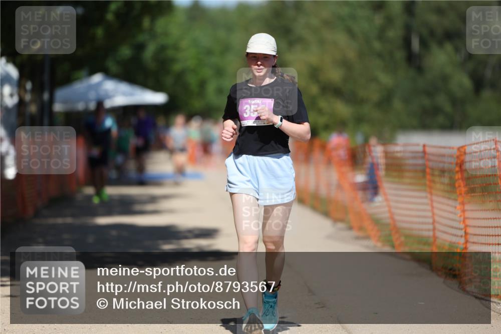 07.09.2025 - 19. Norderstedt Triathlon Michael Strokosch http://msf.ph/oto/8793567 07.09.2025 13:44:14 Laufen 304, 354 meine-sportfotos.de