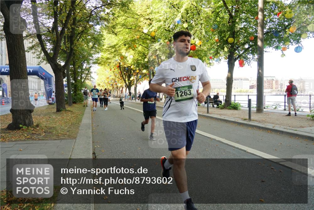 07.09.2025 - BARMER Alsterlauf Yannick Fuchs http://msf.ph/oto/8793602 07.09.2025 11:41:13 Laufen 24, 1263 meine-sportfotos.de