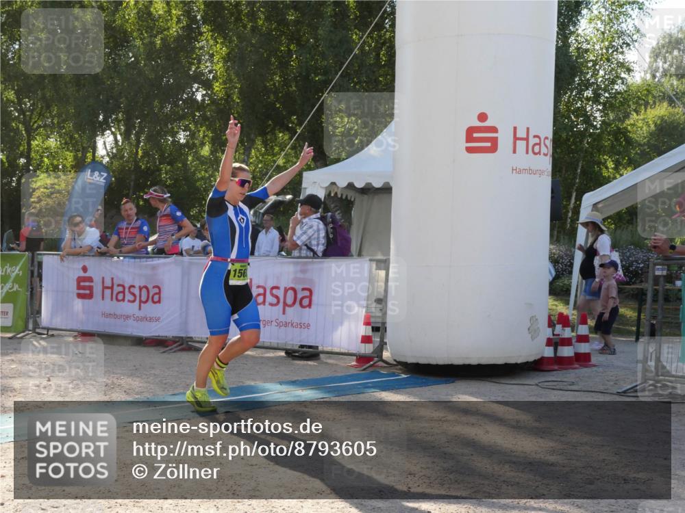 07.09.2025 - 19. Norderstedt Triathlon Zöllner http://msf.ph/oto/8793605 07.09.2025 16:38:13 Ziel 1068, 1563 meine-sportfotos.de